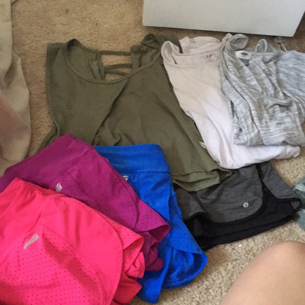Workout clothes bundle
